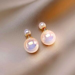 2 sided pearlnstud earrings